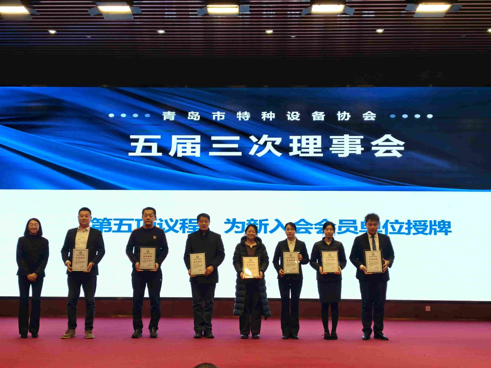 1765265739243832.jpg 13409739247303042.jpg